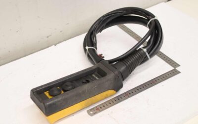 Alternative view of Kranfernbedienung von Demag - DST 3  Kabel 6-adrig