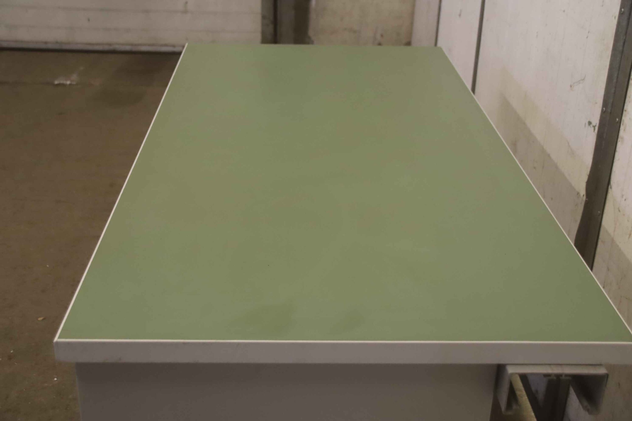 Werkbank für Elektriker von Andres Karl - 1500/750/H780 mm – Bild 4