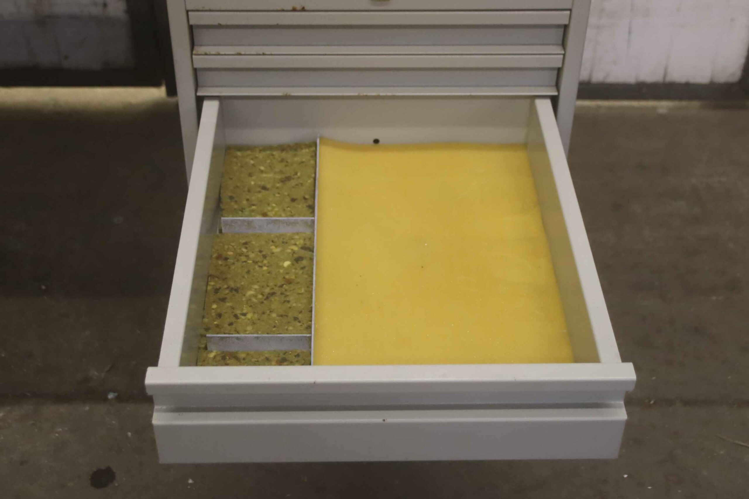 Werkbank für Elektriker von Andres Karl - 1500/750/H780 mm – Bild 7