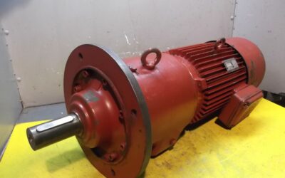 Alternative view of Getriebemotor 2,2/5,5 kW 36/144 U/min von SEW - RF83WD132ML