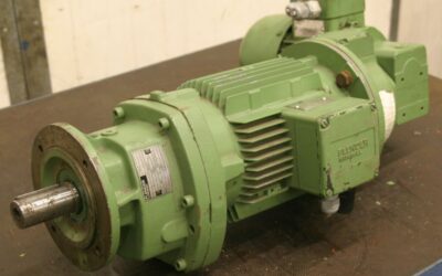 Getriebemotor 0,16/3 kW 7,1/320 U/min von Flender - ZF20-090SP/2U