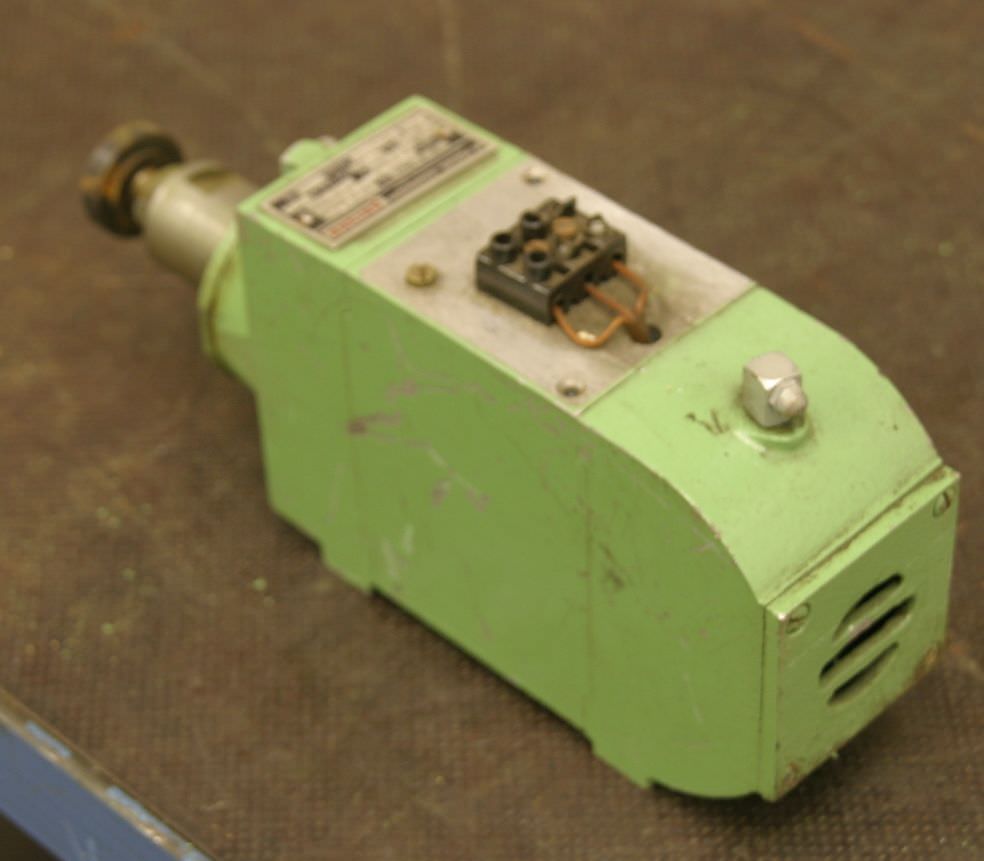 Fräsmotor für Kantenbearbeitungsmaschinen von Perske - DVMS 603/2 – Bild 2