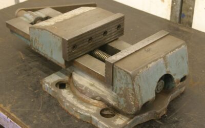 Maschinenschraubstock von Stahl - Typ 230/300 mm