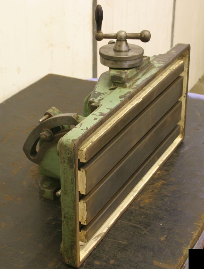 Aufspannwinkel schwenkbar, neigbar von Deckel WMW - Typ 570/210