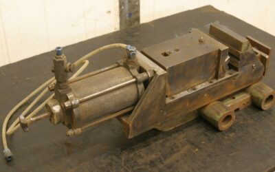 Alternative view of Maschinenschraubstock von Stahl - pneumatisch