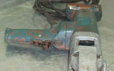 zweiarmige Bohrmaschine von Bosch - GBM 23-2