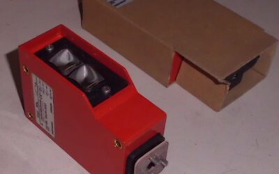 Reflexionslichtschranke von Leuze - RK85/4-300