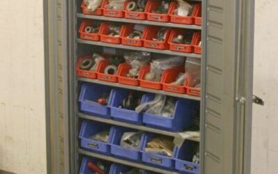 Alternative view of Werkzeugschrank mit Bohrbuchsen von Niederberger - mit Ersatzteilen für Werkzeugbau