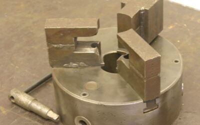 Alternative view of Dreibackenfutter von Bison - Durchmesser 200 mm