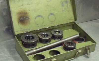 Gewinde-Schneidkluppe von Central - 3/8"-1"