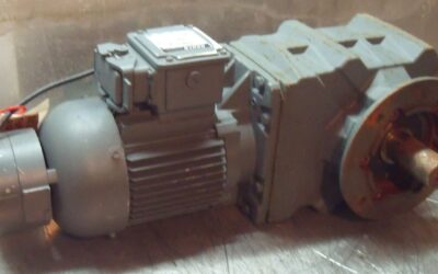 Getriebemotor 0,75 kW 28 U/min von BAUER - BK30-21V