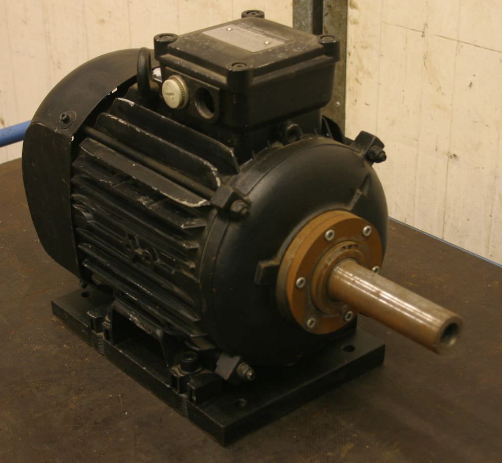 Elektromotor 11 kW 2950 U/min von Kraus - 132L2S0