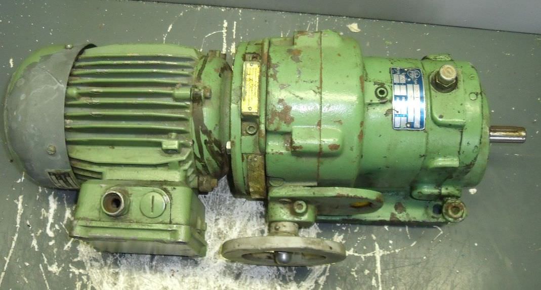regelbarer Getriebemotor 0,75 kW 120-600 U/min von HEW - EXF 80L/4 – Bild 2