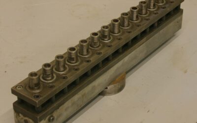 Mehrspindelkopf 14 Bohrer von Nottmeyer - 32 Lochabstand