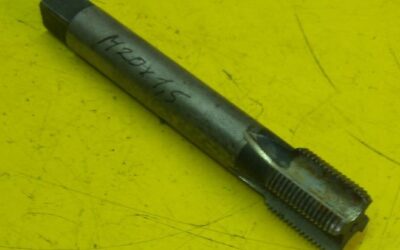 Gewindebohrer 2 Stück von Stahl - Verschiedene Durchmesser