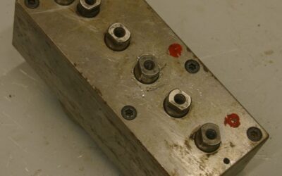 Mehrspindelkopf 7 Bohrer von Nottmeyer - 32 Lochabstand