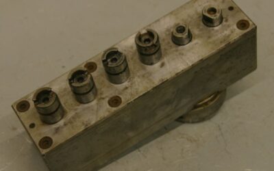 Mehrspindelkopf 6 Bohrer von Nottmeyer - 32 Lochabstand