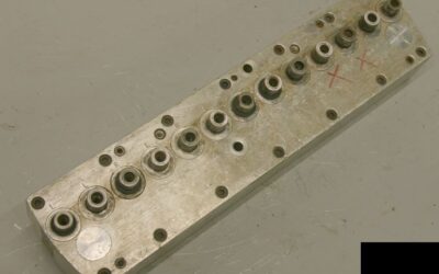 Mehrspindelkopf 13 Bohrer von Nottmeyer - 32 Lochabstand