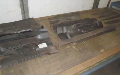 Rasenmähermesser 48 Stück von John Deere - verschiedene Typen