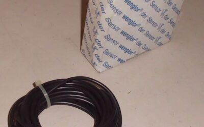 Induktiver Sensor von Wenglor - IB02VD-P24