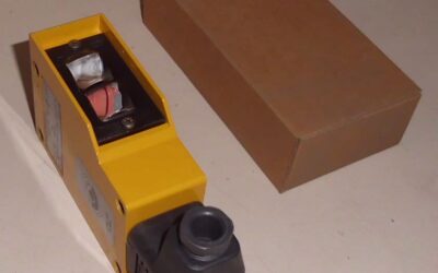 Reflexionslichtschranke von Leuze - SLS 85 SE-24V