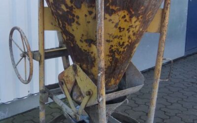 Alternative view of Betonbombe von Eichinger - 500 Liter