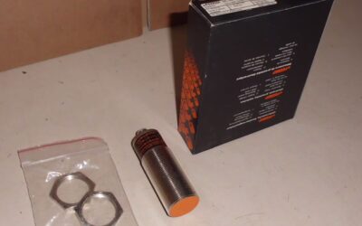 Induktiver Sensor von IFM - IIA3010-BPKG