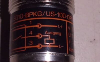 Alternative view of Induktiver Sensor von IFM - IIA3010-BPKG