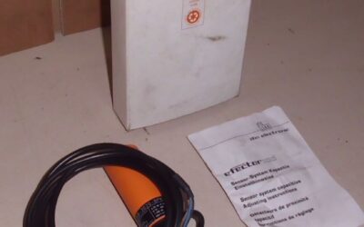 Kapazitiv Sensor von IFM - KG5004 KB-3020-BPKG/NI