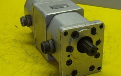 Doppelte Hydraulikpumpe von Orsta - C10-3R TGL10859