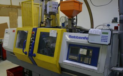 Spritzmaschine 25 to von Battenfeld - DA 250/50 CD