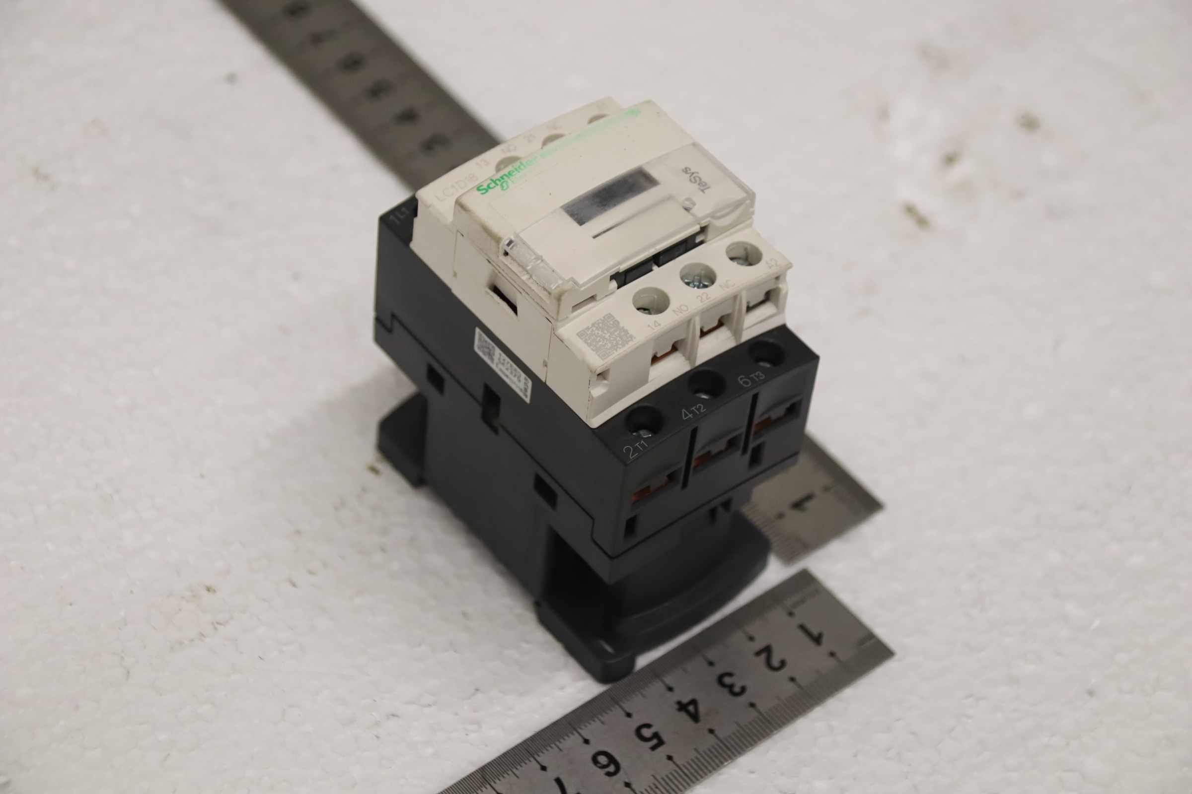 Schütz von Schneider Electric - LC1D18M7C – Bild 2