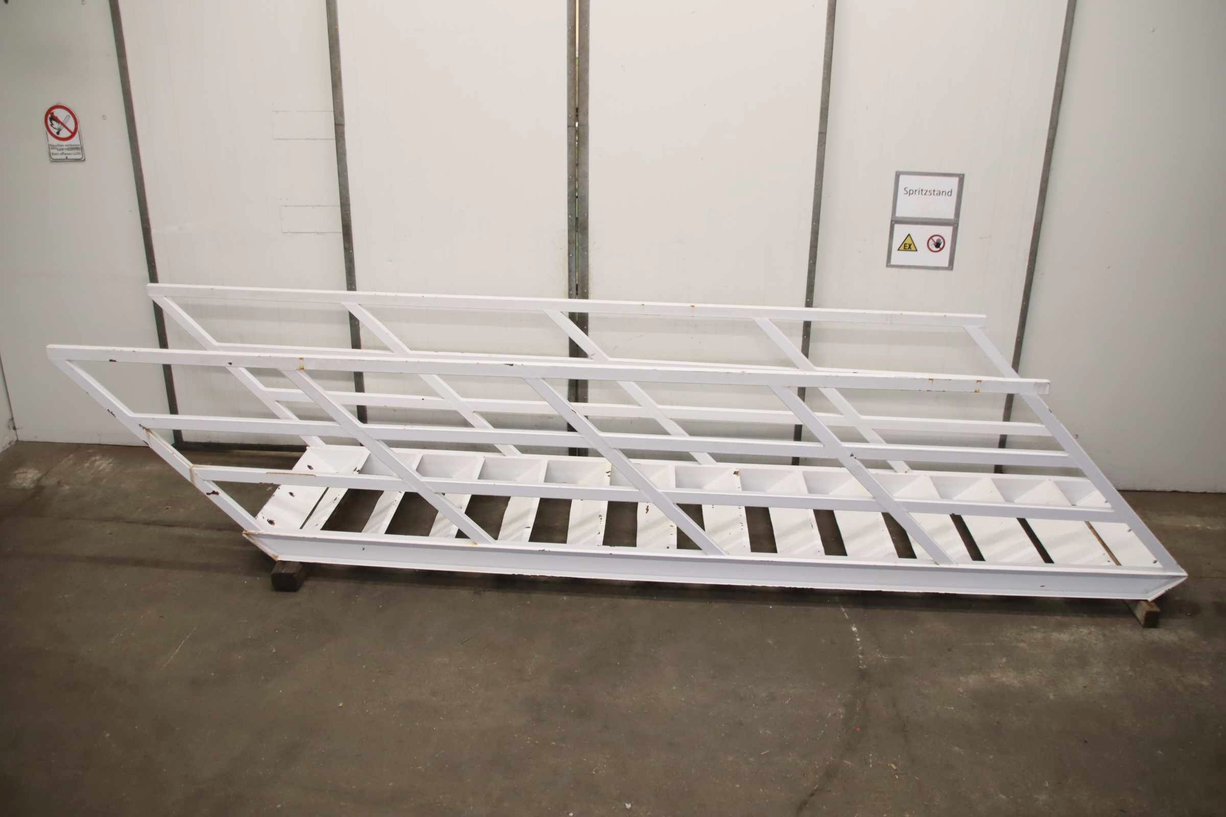 Stahltreppe von Stahl - 13-stufig Höhe 2980 mm – Bild 3