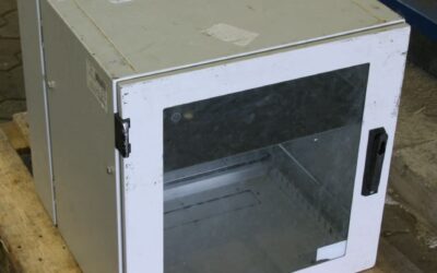 Serverschrank von apra net - 600 x 600 x 600 mm