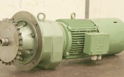Getriebemotor 3 kW 109 U/min von SEW Eurodrive - R73 GVN112MBMG/X
