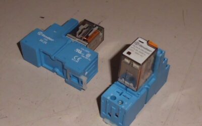 Alternative view of Relais von Finder - 94.04