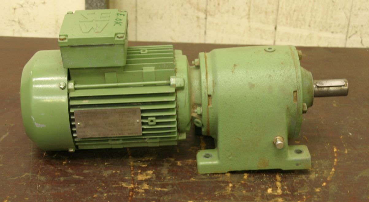 Getriebemotor 0,75 kW 165 U/min von SEW Eurodrive - R40DT80N4 – Bild 4