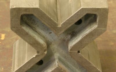 Alternative view of Anreissprisma 1 Stück von Guss - 151/78/H132 mm