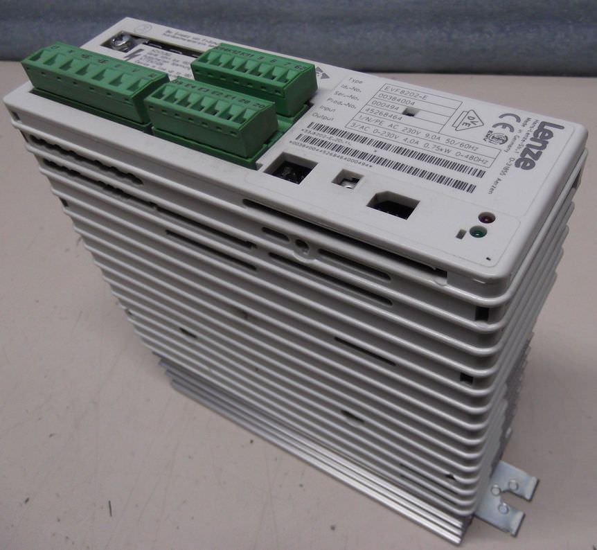 Frequenzumrichter 0,75 kW von Lenze - EVF 8208-E