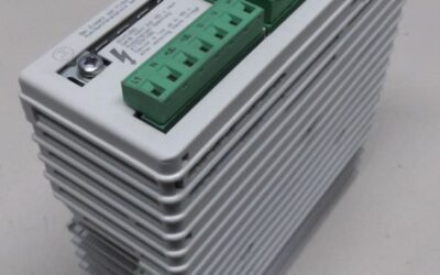 Alternative view of Frequenzumrichter 0,75 kW von Lenze - EVF 8208-E