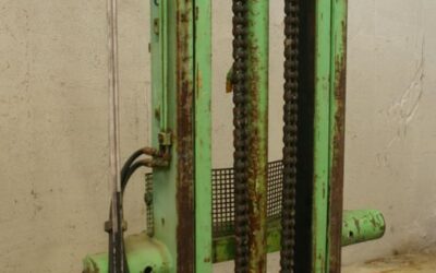 Staplermast von Komatsu - 2,5 to 3,5m