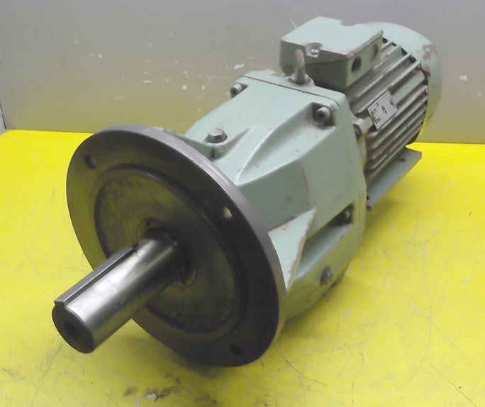 Getriebemotor 1,5 kW 50 U/min von VEM - ZG3KMR80G4