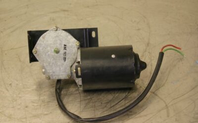 Alternative view of Vorschubmotor von Migatronic - 402535 24 Volt