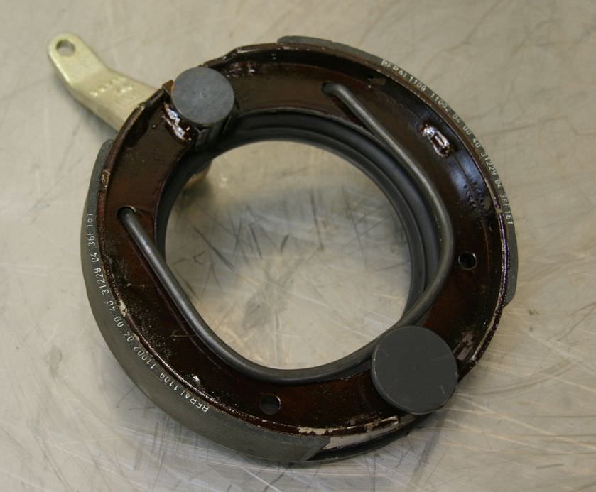 Bremsbacken- Satz von GSL Knott - 00-09-03-17 – Bild 2