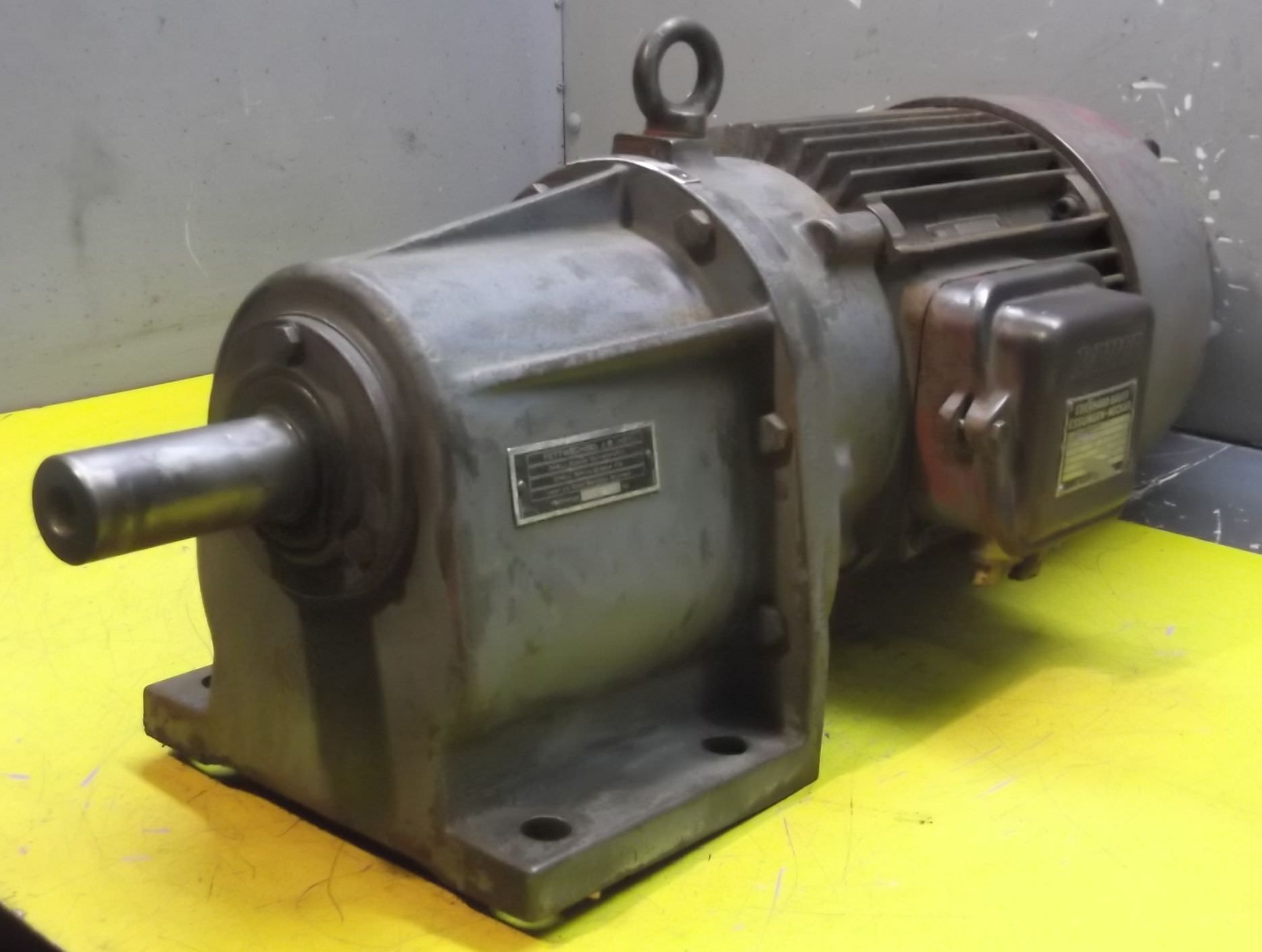 Getriebemotor 3 kW 120 U/min von Bauer - D142/176