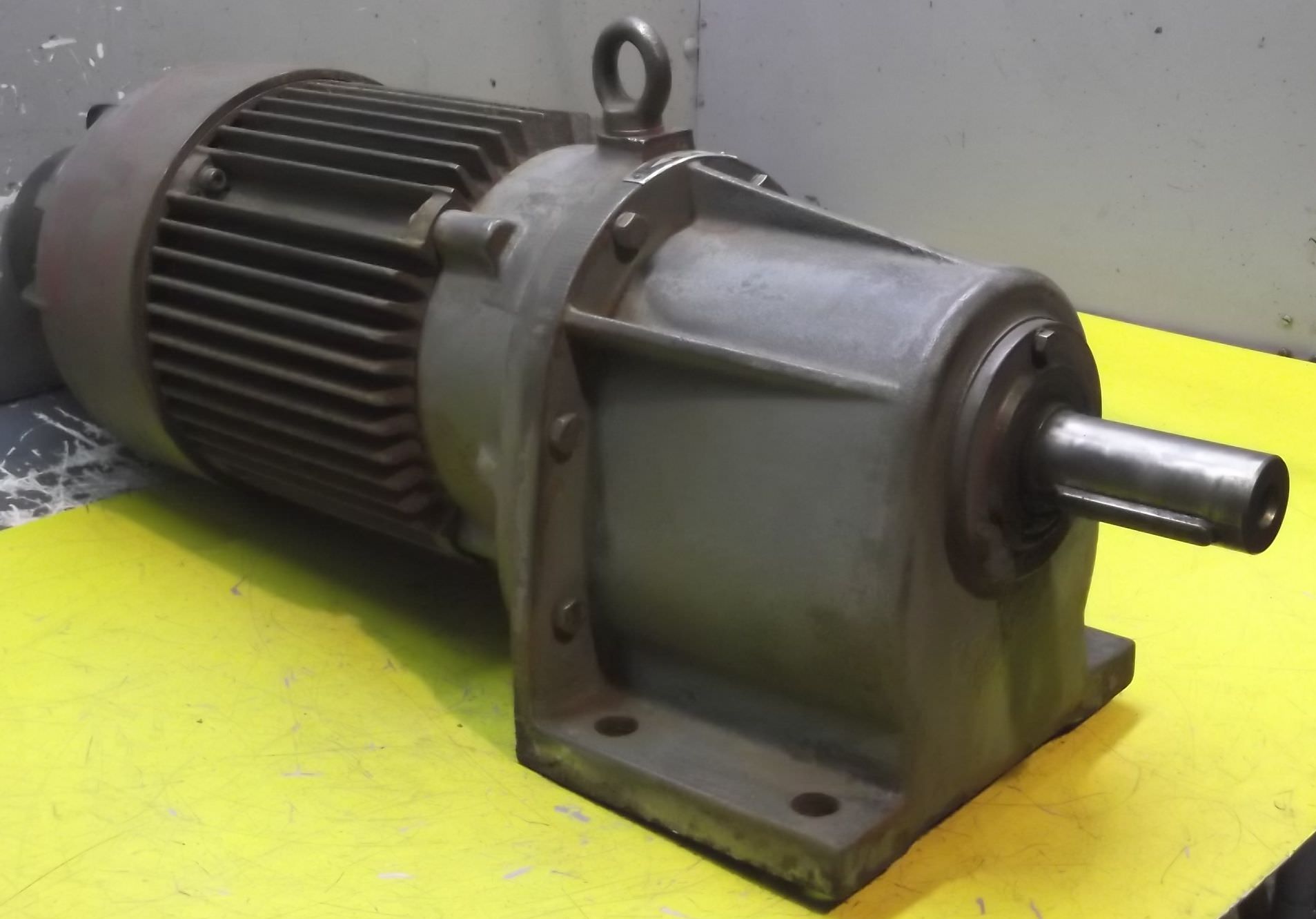 Getriebemotor 3 kW 120 U/min von Bauer - D142/176 – Bild 2
