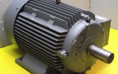 Alternative view of Elektromotor 2/6 kW 965/1455 U/min von ATB - A132M/6/4C-21HN
