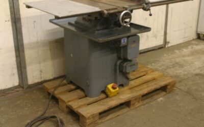 Alternative view of Formatkreissäge von ULMIA - 1631