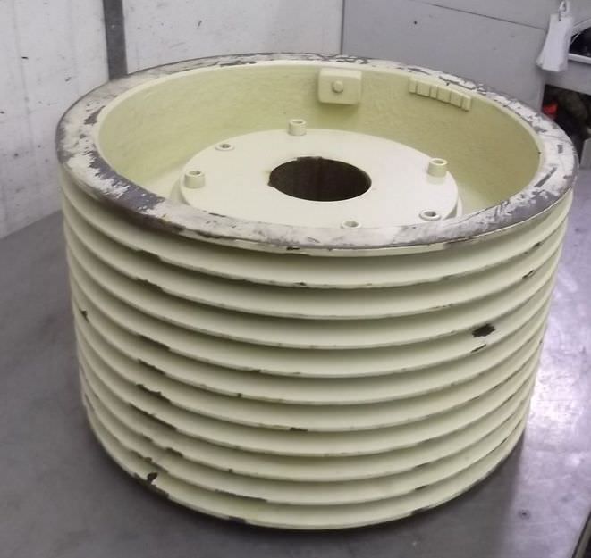 Keilriemenscheibe 10 rillig von Guss - SPC 460-10 (22 mm) – Bild 2