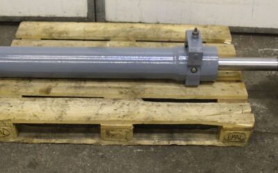 Alternative view of Hydraulikzylinder von HUSS - Hub 850 mm